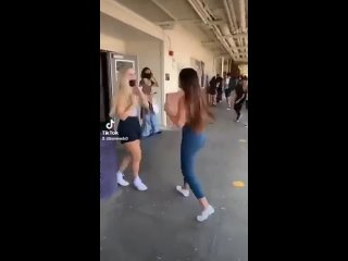 video 2025 08 11 11 34 42